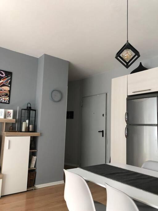 Pandora's Apartment *