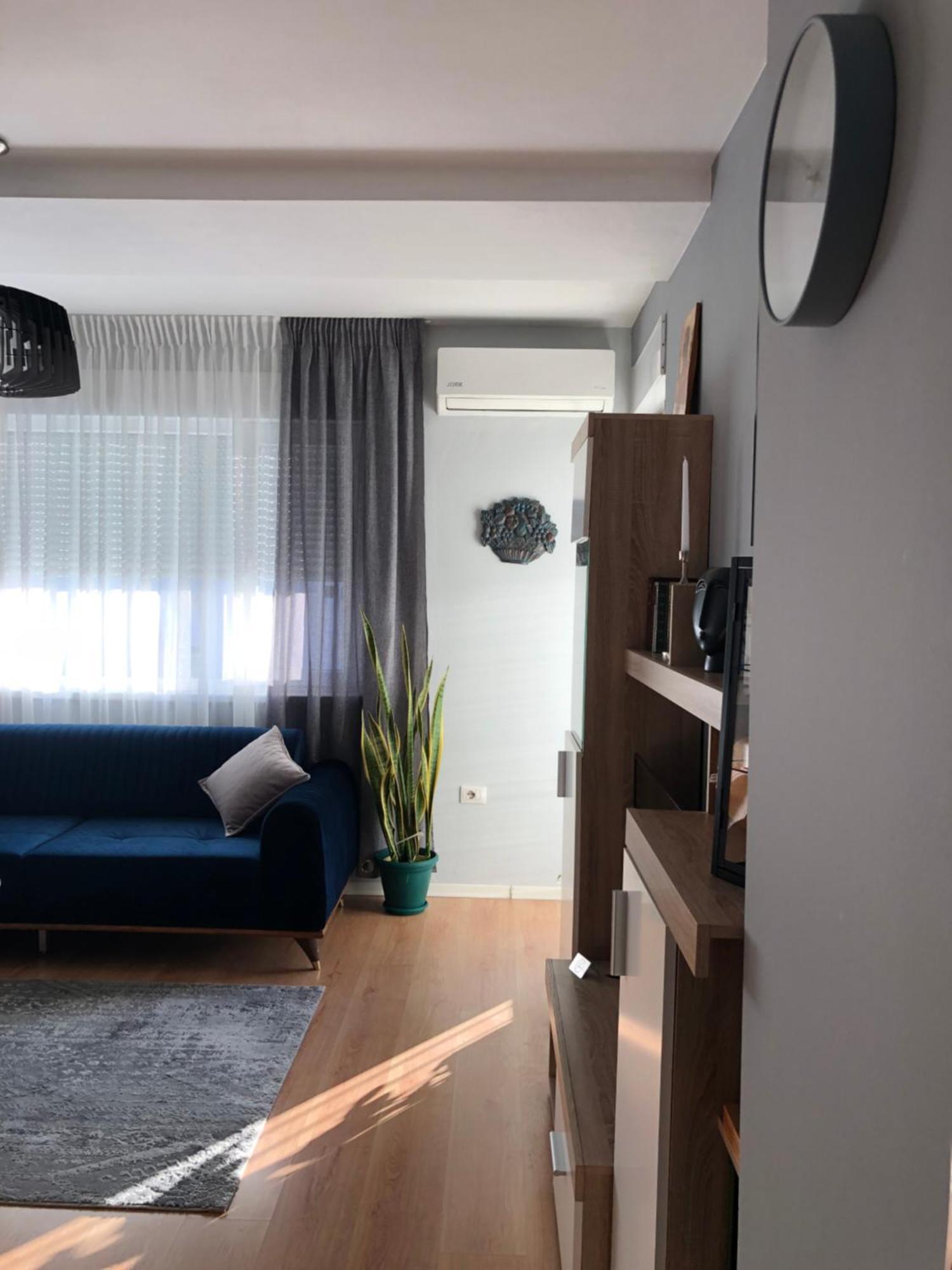 Apartment Pandora's