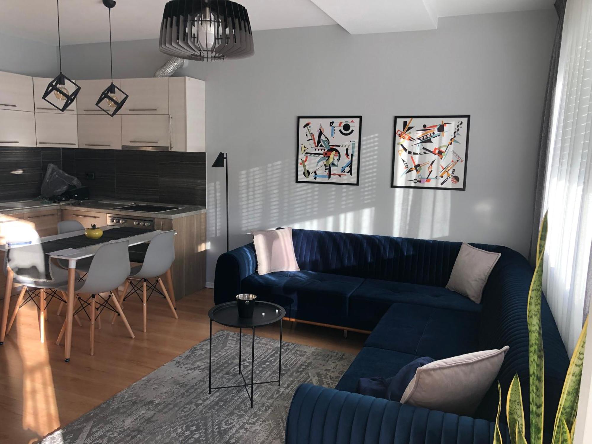 Pandora's Apartment